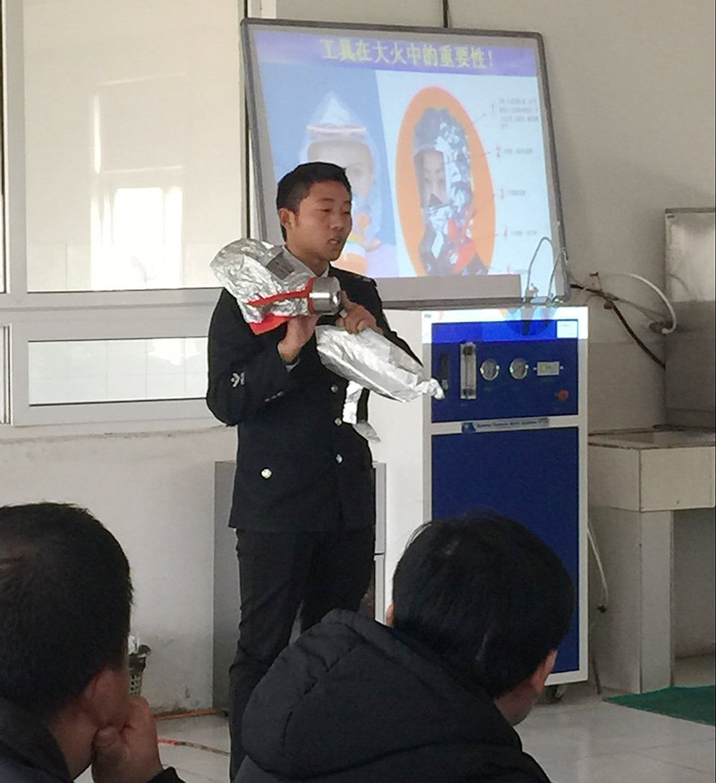 專業紙罐生產廠家軍興溢美開展消防安全知識培訓