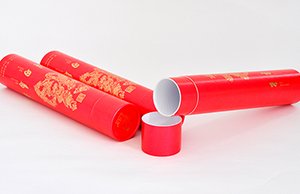 春聯(lián)圓筒紙罐包裝,看起來也不錯哦! 春聯(lián)圓筒紙罐包裝,看起來也不錯哦!
