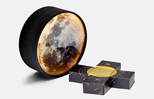 圓形紙筒包裝月餅禮盒還真是少見 圓形紙筒包裝月餅禮盒還真是少見